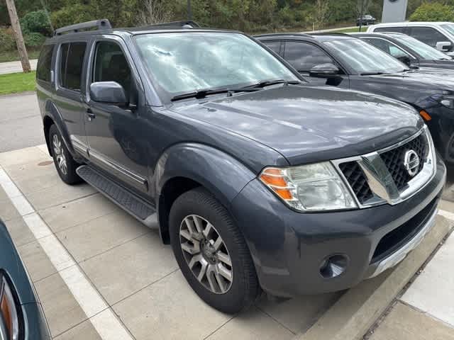 Thumbnail: 2012 Nissan Pathfinder - 3