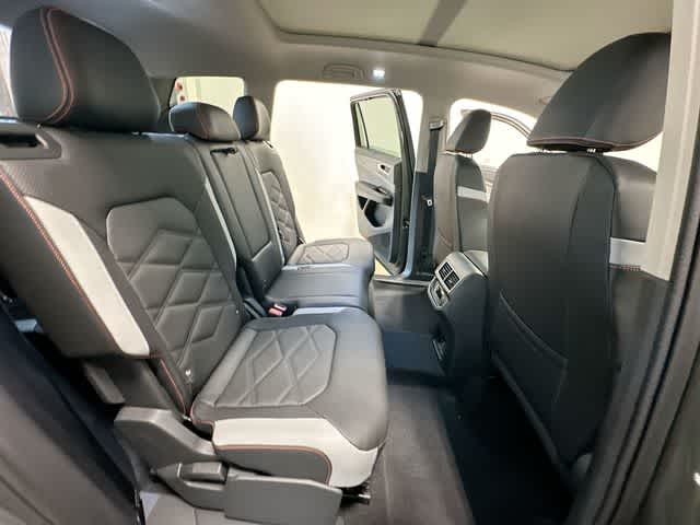 Thumbnail: 2026 Volkswagen Atlas - 22