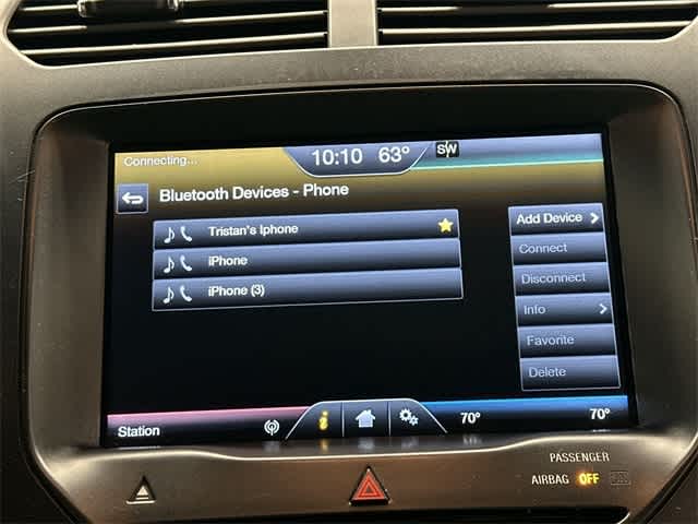 Thumbnail: 2015 Ford Explorer - 13