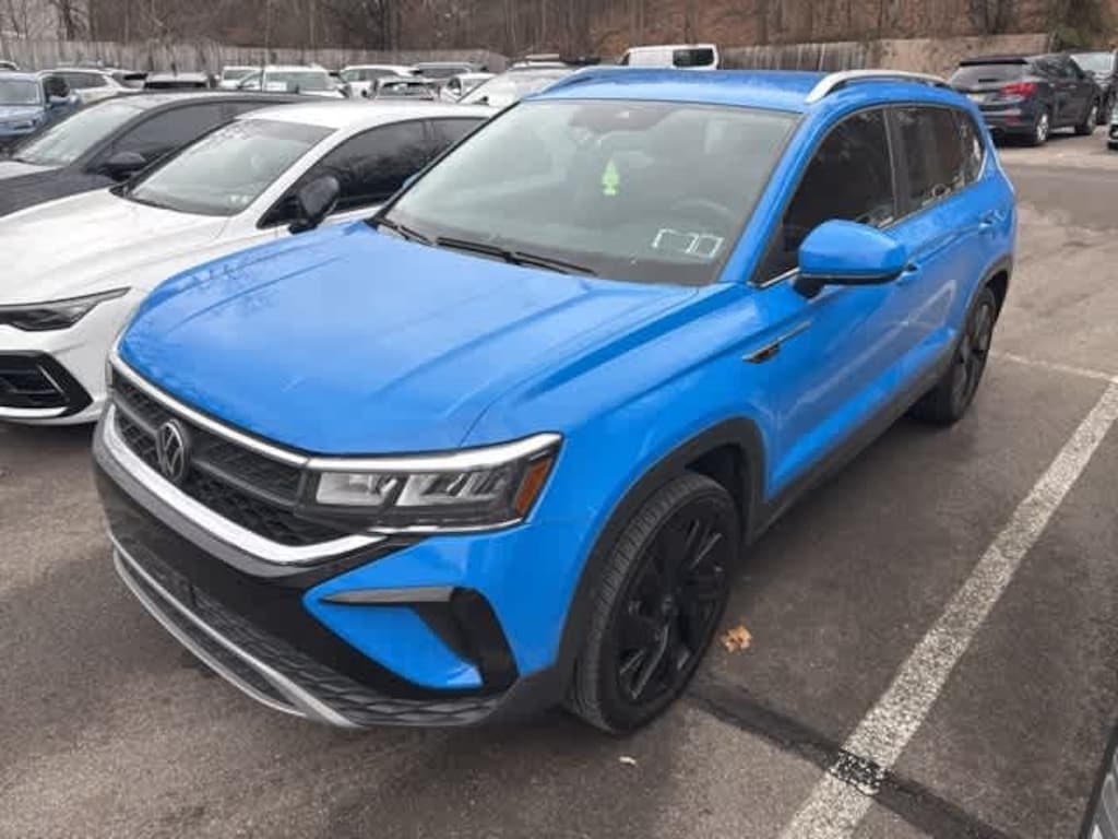 Certified 2023 Volkswagen Taos SE SUV