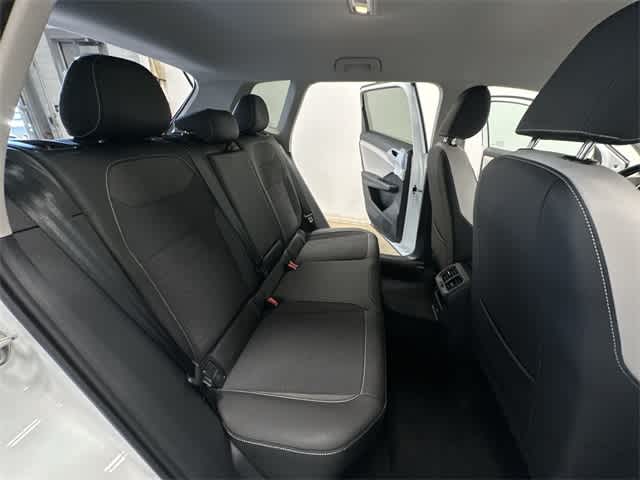 Thumbnail: 2025 Volkswagen Taos - 22