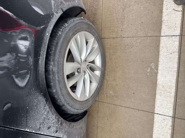 Thumbnail: 2017 Buick Regal - 8