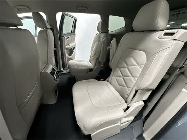 Thumbnail: 2026 Volkswagen Atlas - 17