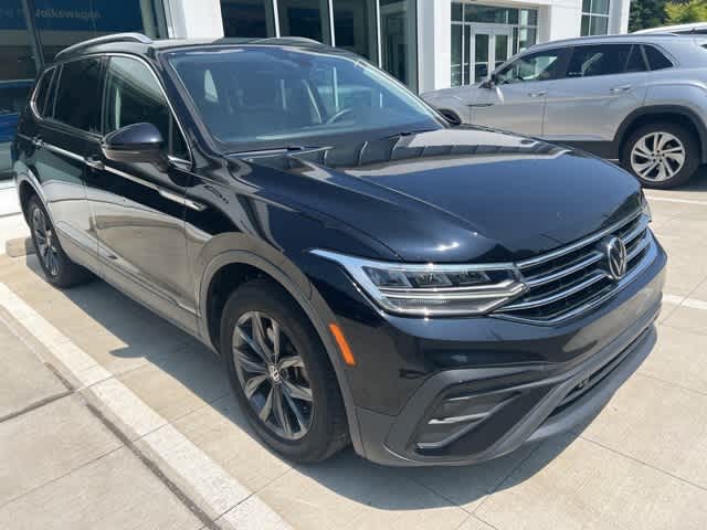 Thumbnail: 2022 Volkswagen Tiguan - 7