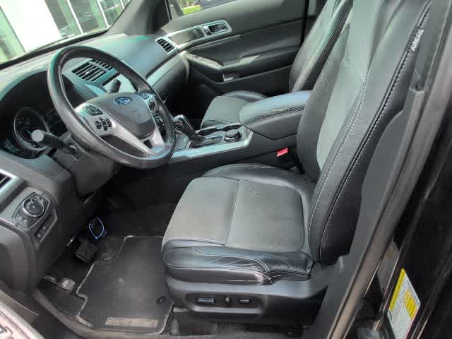 Thumbnail: 2015 Ford Explorer - 13