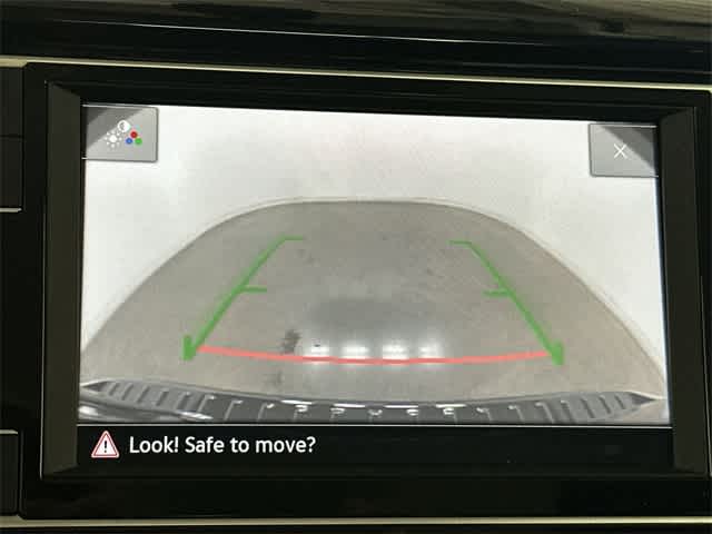 Thumbnail: 2023 Volkswagen Taos - 14