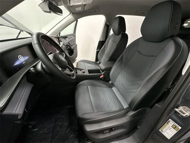 Thumbnail: 2026 Volkswagen Tiguan - 16