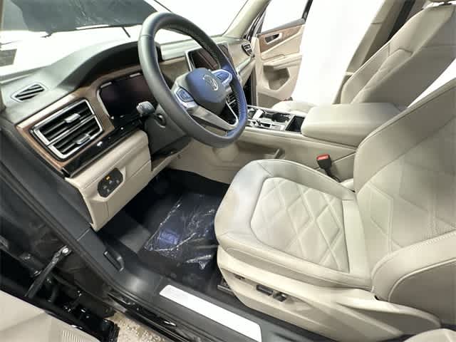 Thumbnail: 2026 Volkswagen Atlas - 15