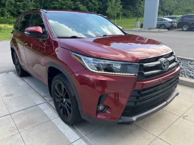 Thumbnail: 2019 Toyota Highlander - 7
