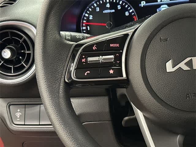 Thumbnail: 2023 Kia Forte - 8