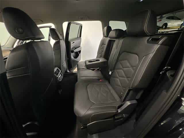 Thumbnail: 2024 Volkswagen Atlas - 17