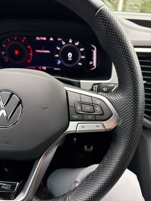 Thumbnail: 2023 Volkswagen Atlas - 15