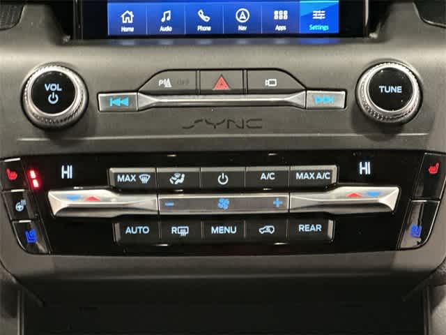 Thumbnail: 2020 Ford Explorer - 15