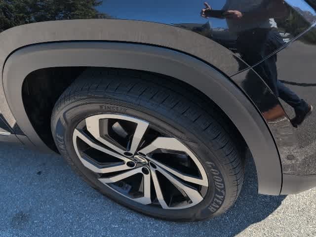 Thumbnail: 2021 Volkswagen Atlas - 8