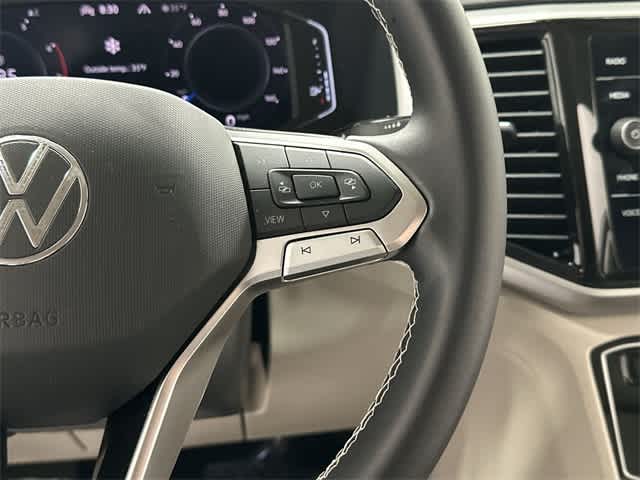 Thumbnail: 2023 Volkswagen Atlas - 9