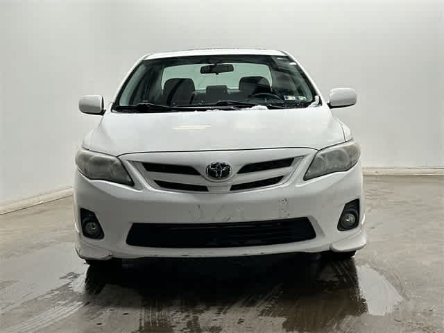 Thumbnail: 2013 Toyota Corolla - 26