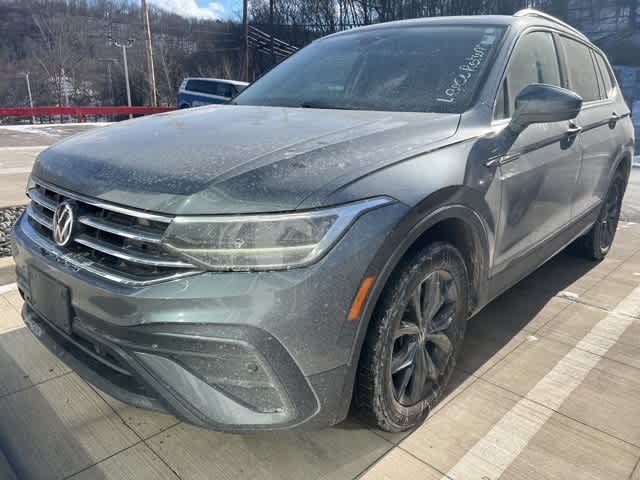 Thumbnail: 2022 Volkswagen Tiguan - 1