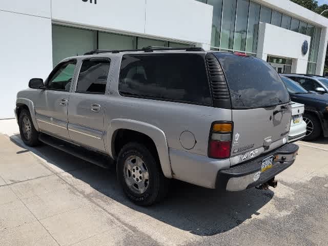 Thumbnail: 2004 Chevrolet Suburban - 2