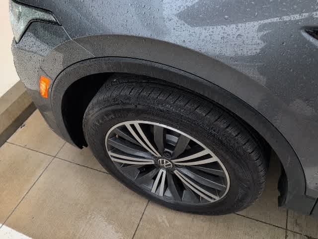 Thumbnail: 2024 Volkswagen Tiguan - 11