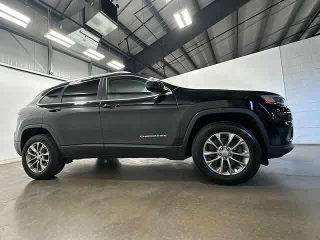 Thumbnail: 2020 Jeep Cherokee - 3