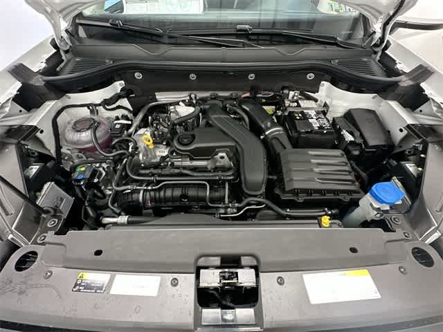 Thumbnail: 2025 Volkswagen Taos - 24