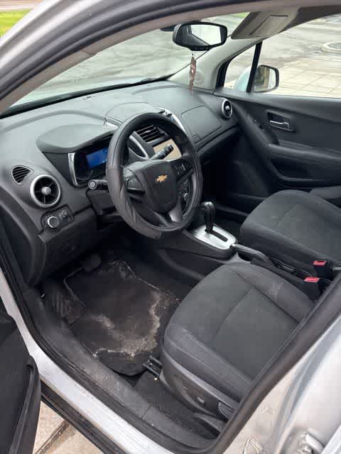 Thumbnail: 2016 Chevrolet Trax - 12