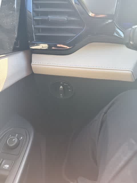 Thumbnail: 2025 Volkswagen Taos - 18