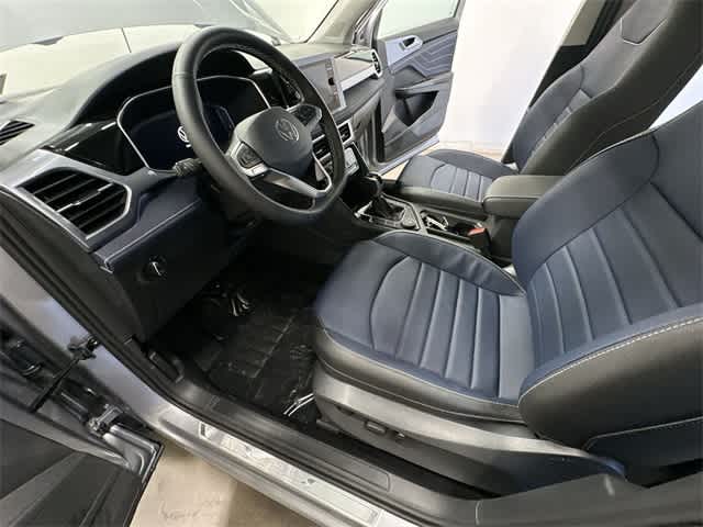 Thumbnail: 2025 Volkswagen Taos - 18