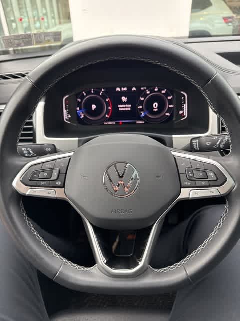 Thumbnail: 2022 Volkswagen Atlas - 13