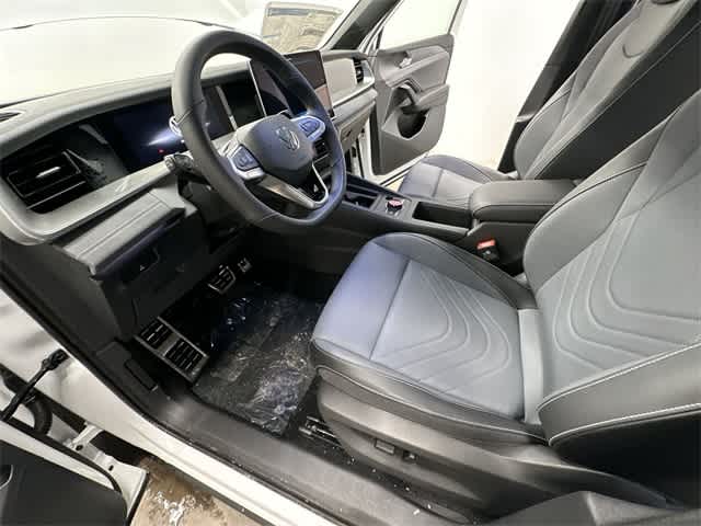 Thumbnail: 2026 Volkswagen Tiguan - 16