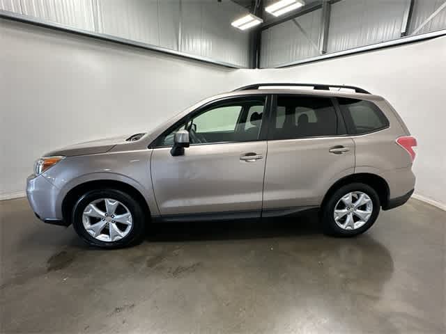 Used 2015 Subaru Forester i Premium with VIN JF2SJADC8FH417362 for sale in Moon Township, PA