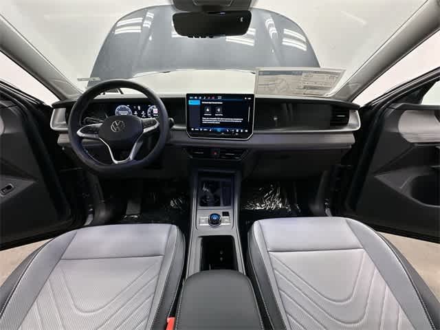 Thumbnail: 2026 Volkswagen Tiguan - 18