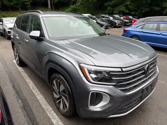 Thumbnail: 2024 Volkswagen Atlas - 3