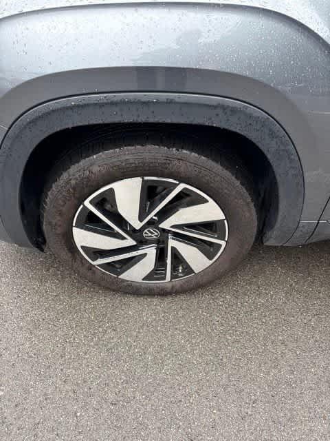 Thumbnail: 2024 Volkswagen Atlas - 10