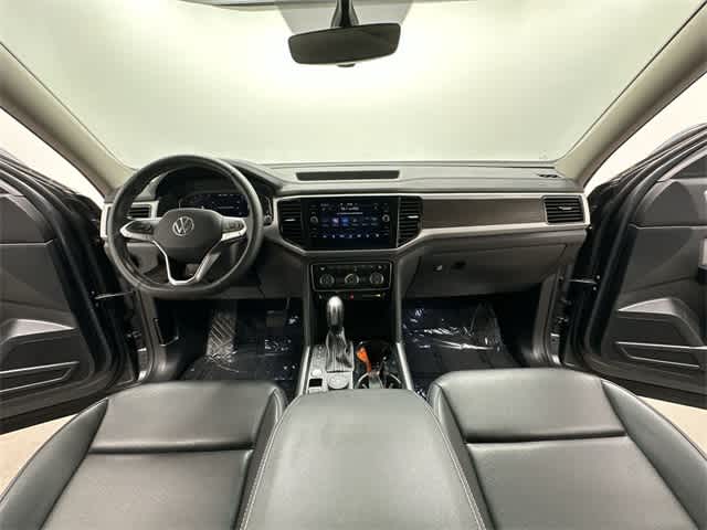 Thumbnail: 2022 Volkswagen Atlas - 23