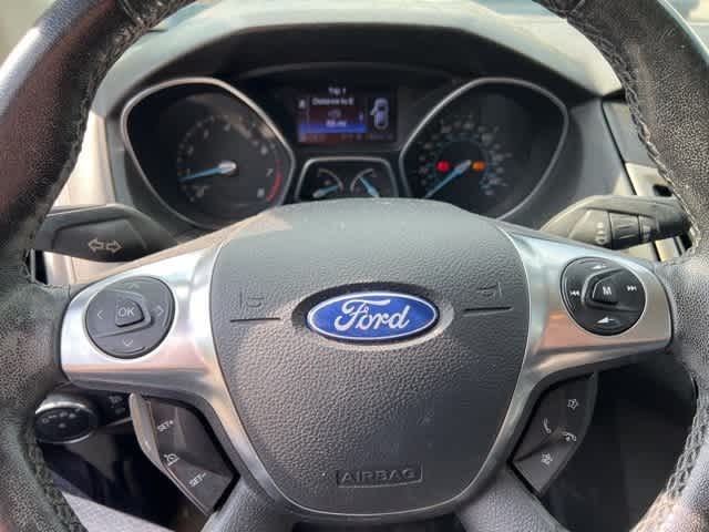Thumbnail: 2012 Ford Focus - 13