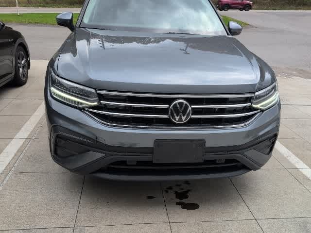 Thumbnail: 2023 Volkswagen Tiguan - 7