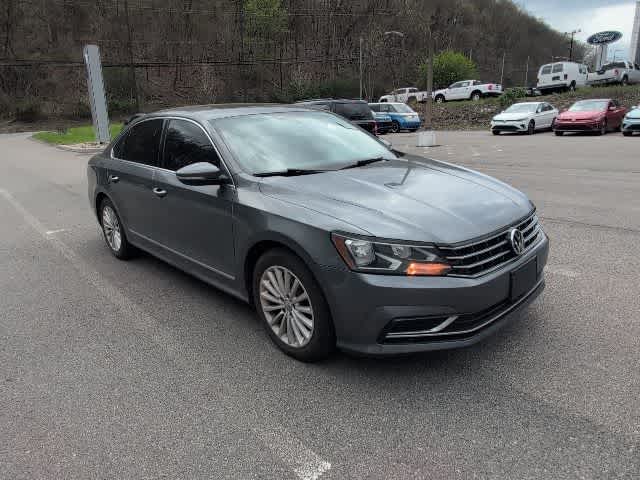 Thumbnail: 2016 Volkswagen Passat - 7