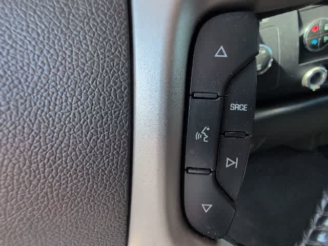 Thumbnail: 2008 Chevrolet Silverado 1500 - 17