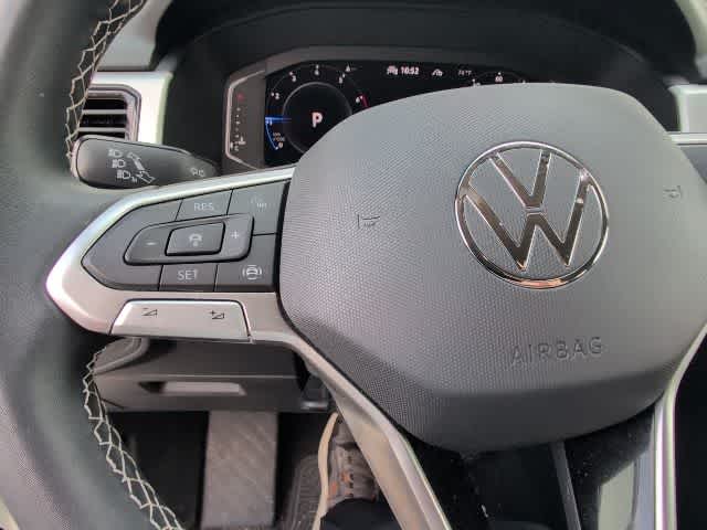 Thumbnail: 2023 Volkswagen Atlas - 18