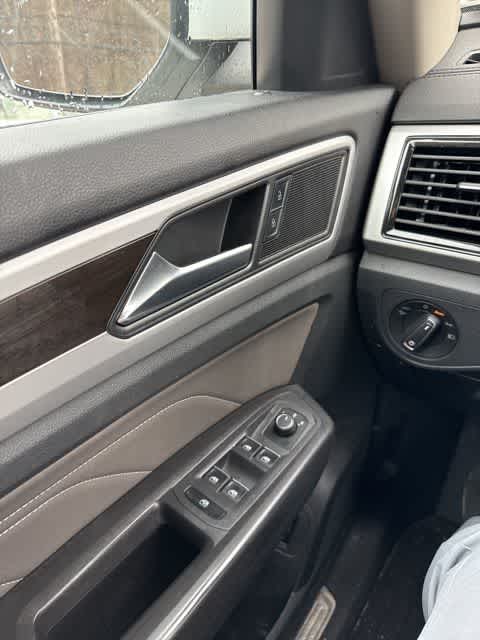 Thumbnail: 2023 Volkswagen Atlas - 18