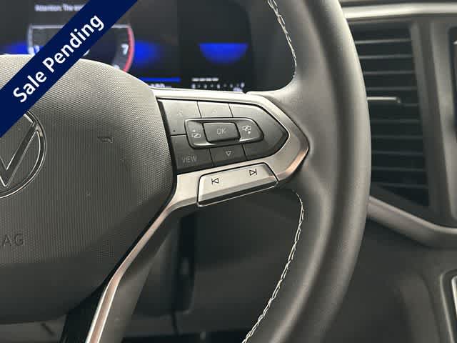 Thumbnail: 2023 Volkswagen Atlas - 9