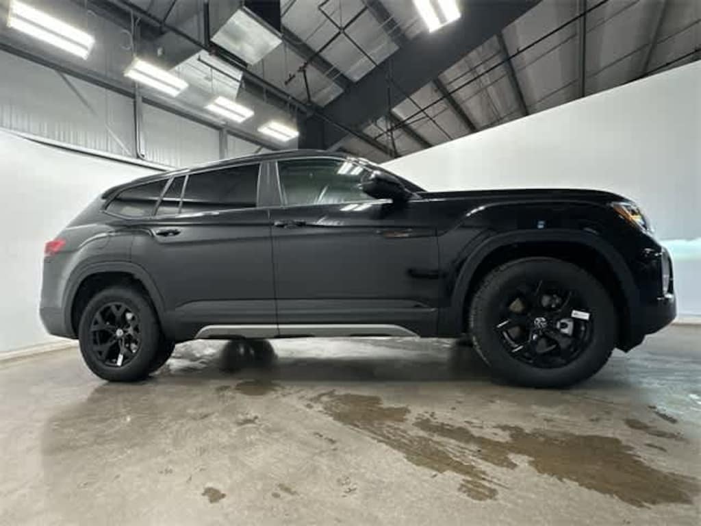 New 2026 Volkswagen Atlas 2.0T Peak Edition SUV