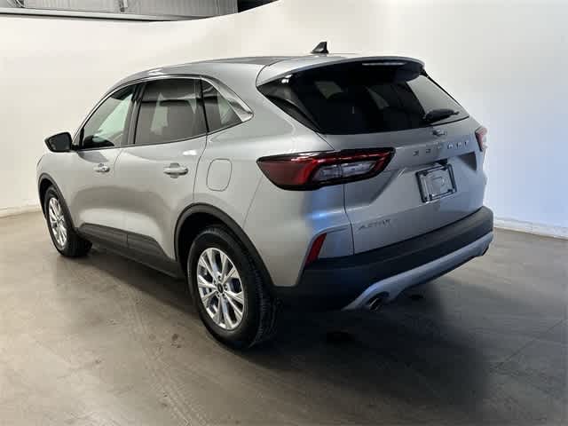 Thumbnail: 2023 Ford Escape - 30