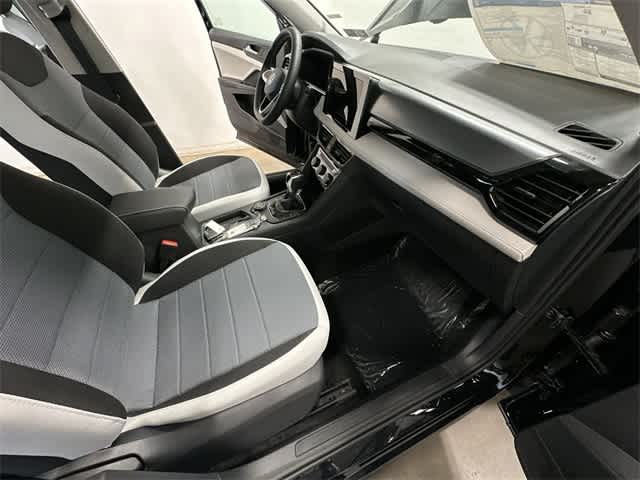 Thumbnail: 2025 Volkswagen Taos - 19