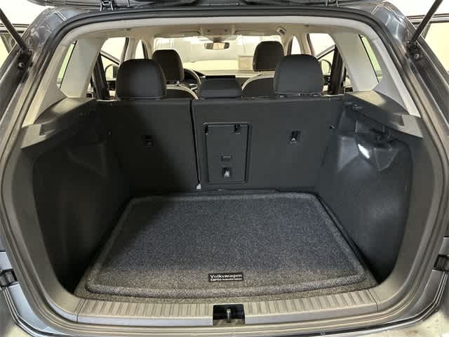 Thumbnail: 2025 Volkswagen Taos - 22