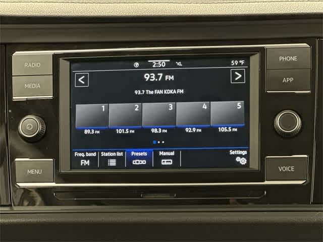 Thumbnail: 2023 Volkswagen Jetta - 11