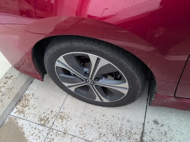 Thumbnail: 2018 Nissan Leaf - 10