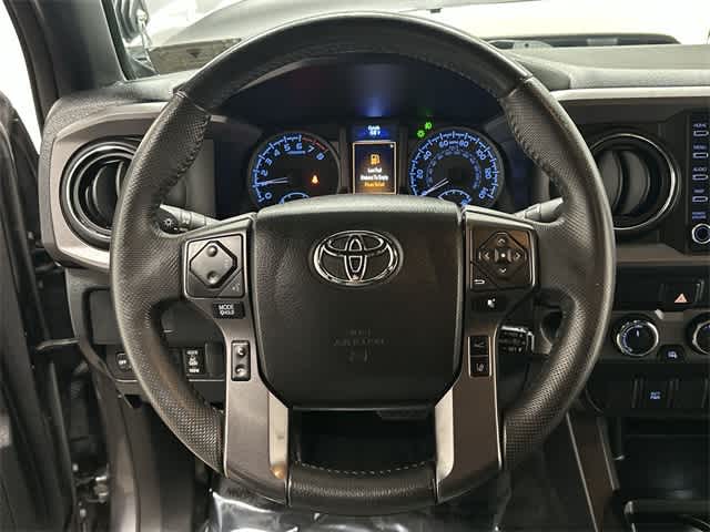 Thumbnail: 2021 Toyota Tacoma - 7