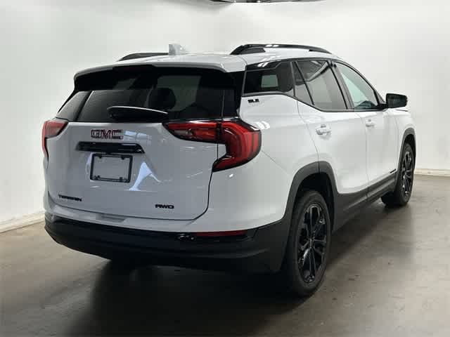 Thumbnail: 2021 GMC Terrain - 32